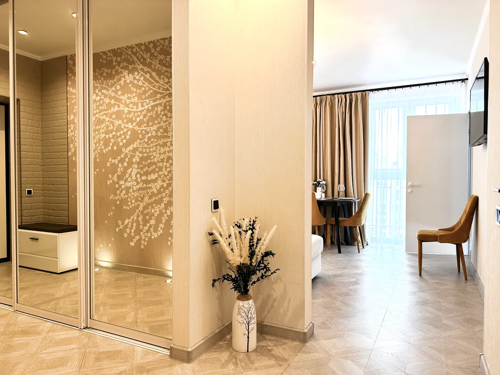 Квартира 3-комнатная Квартира — Калининград