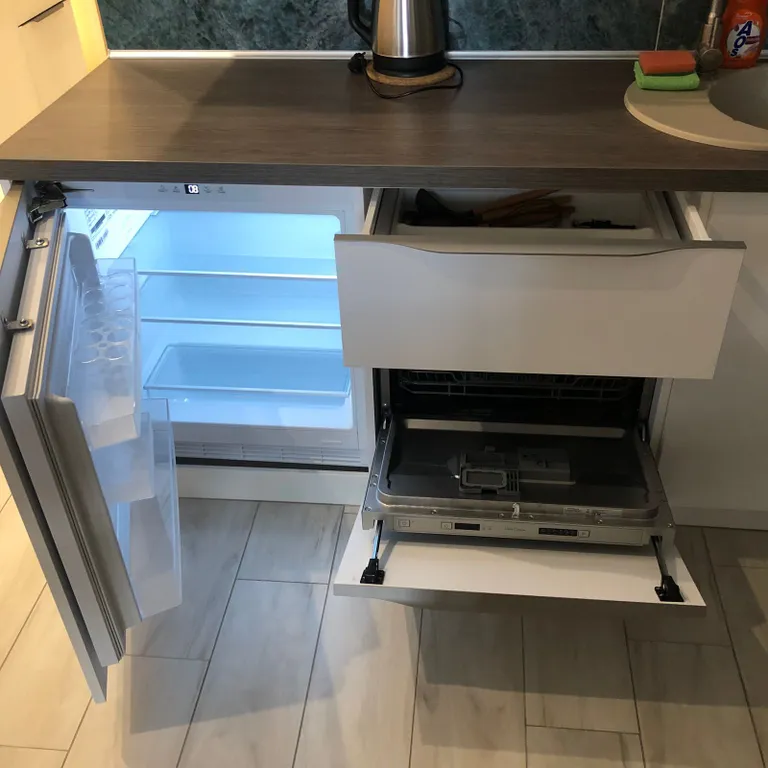 Современная студия с видом на море в ЖК Метрополь