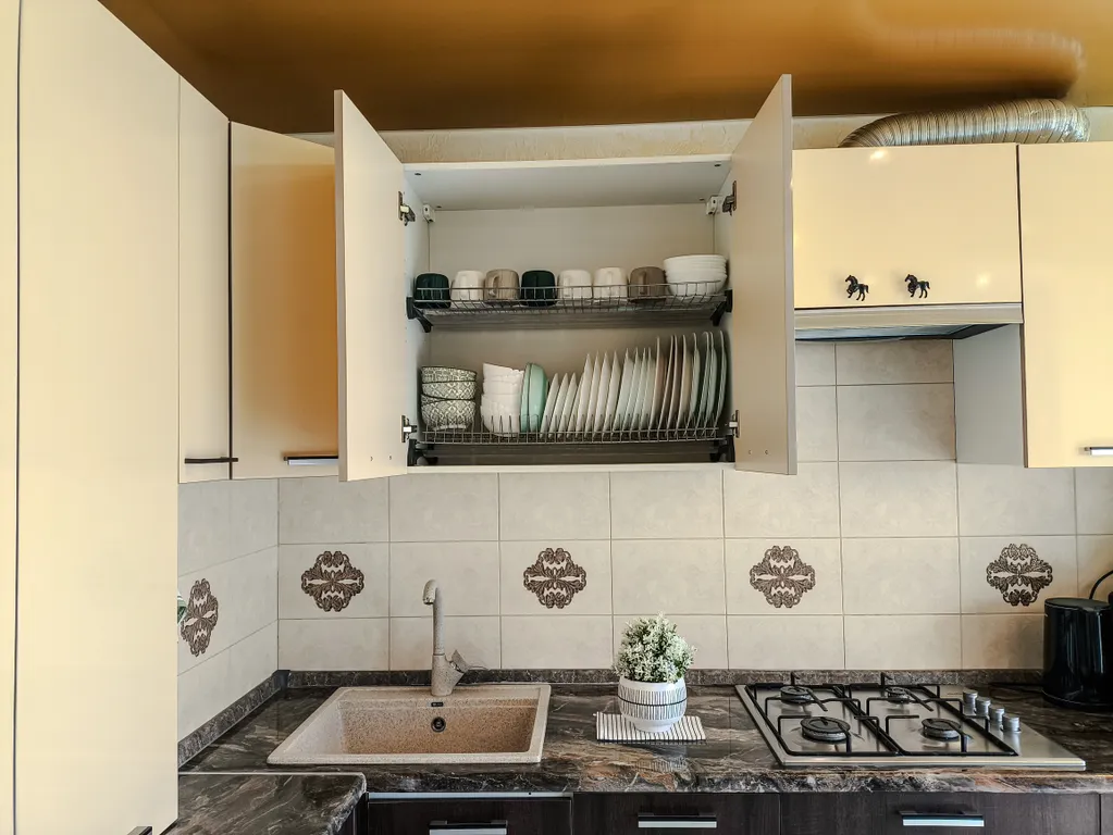 Шикарная квартира с панорамным окном для 4