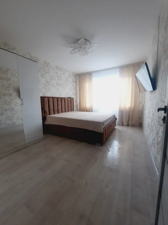 3-комнатная уютная квартира — аренда посуточно в Братск