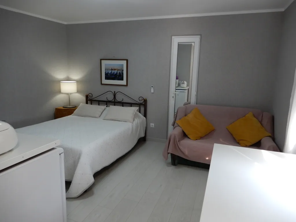 Квартира-студия с видом на море