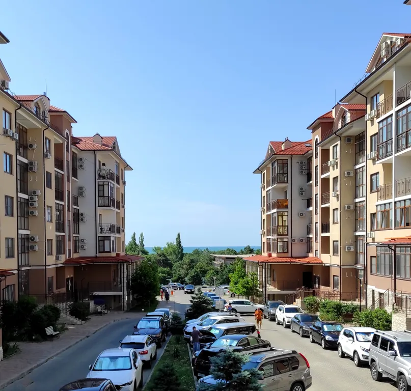 Квартира Квартира с потрясающим видом на горы и море, до набережной 600 метров — Геленджик