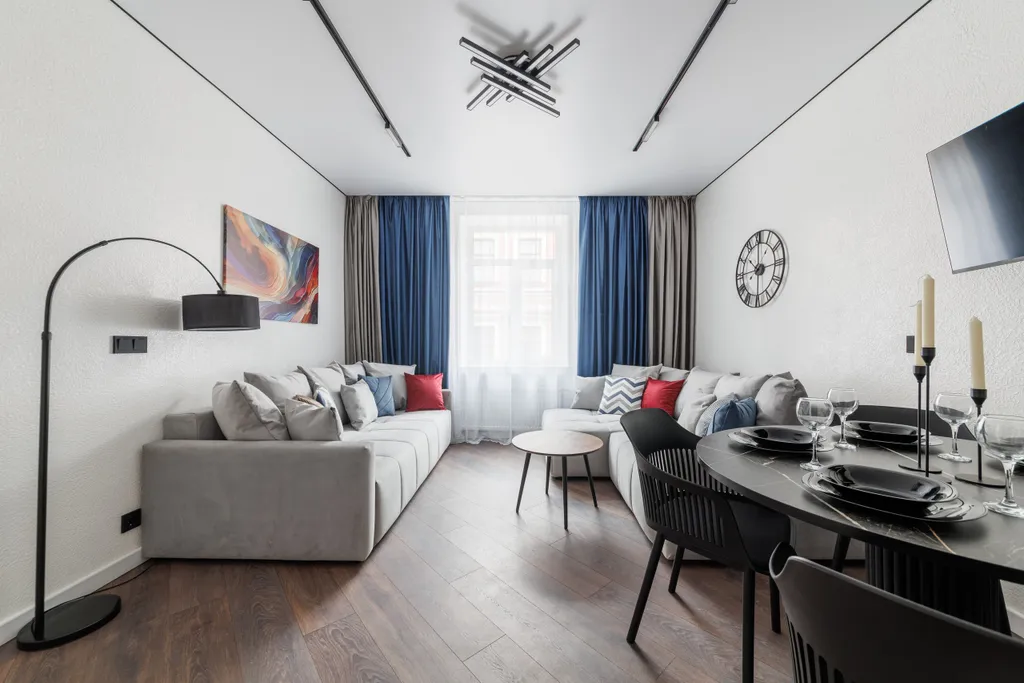 Апартаменты 4 спальни на Вознесенском проспекте