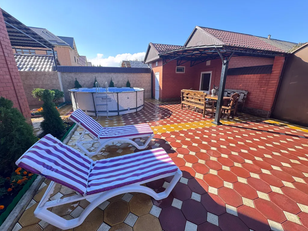 Дом на берегу моря