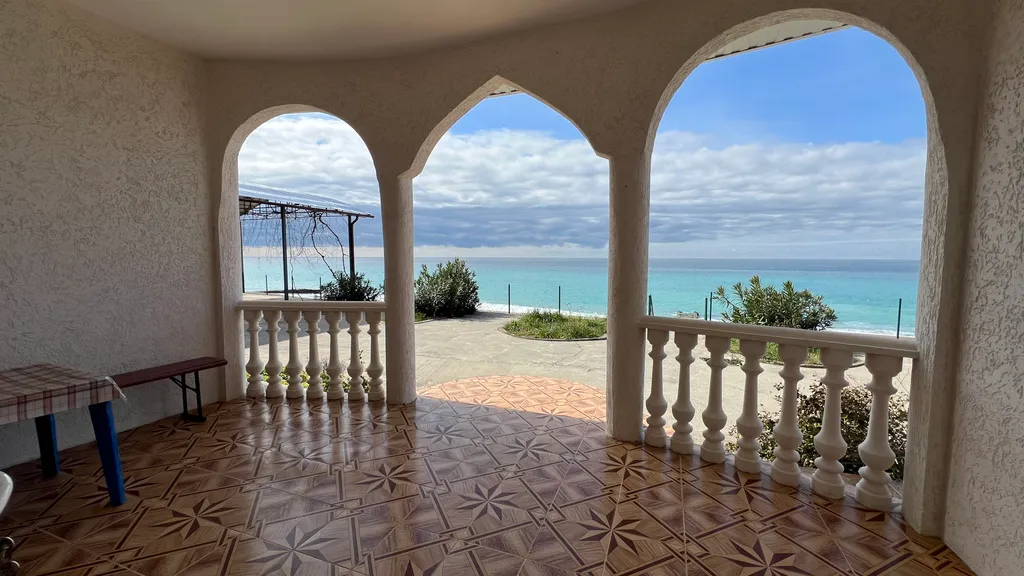 Квартира Квартира Четырёхместный номер с видом на горы — Гагра