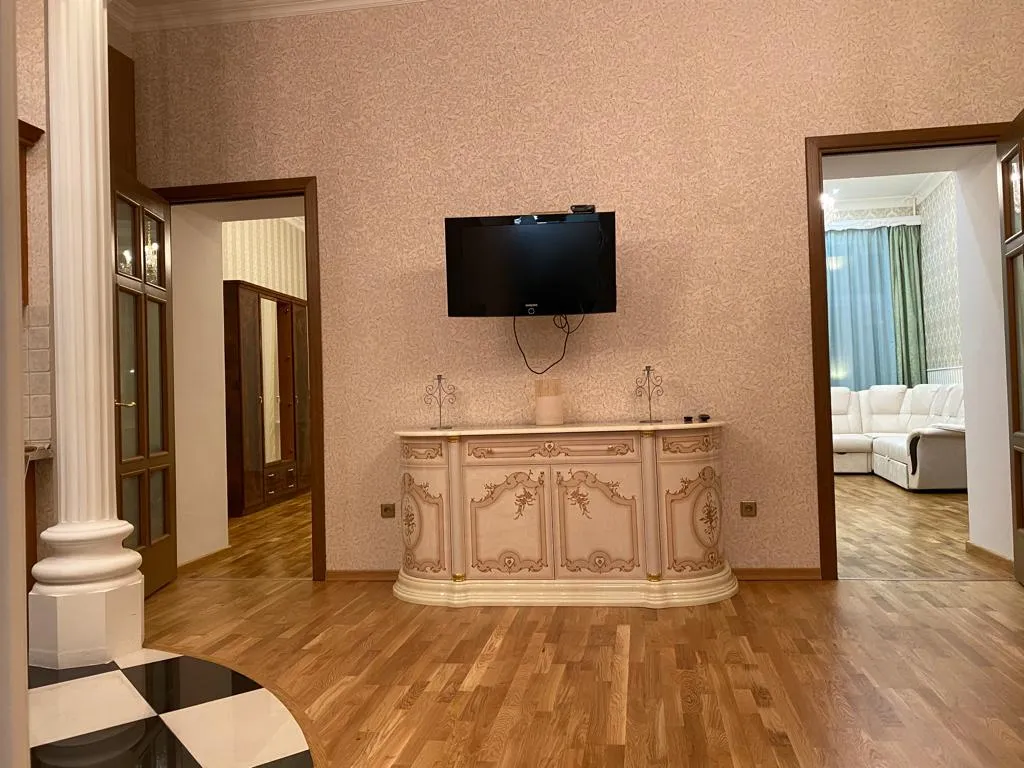Квартира Просторная квартира на углу Невского и Фонтанки — Санкт-Петербург
