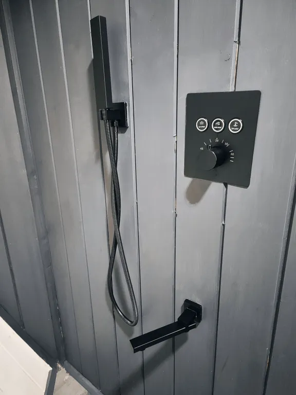 Коттедж Оригинальный дом на высоте — Бжид