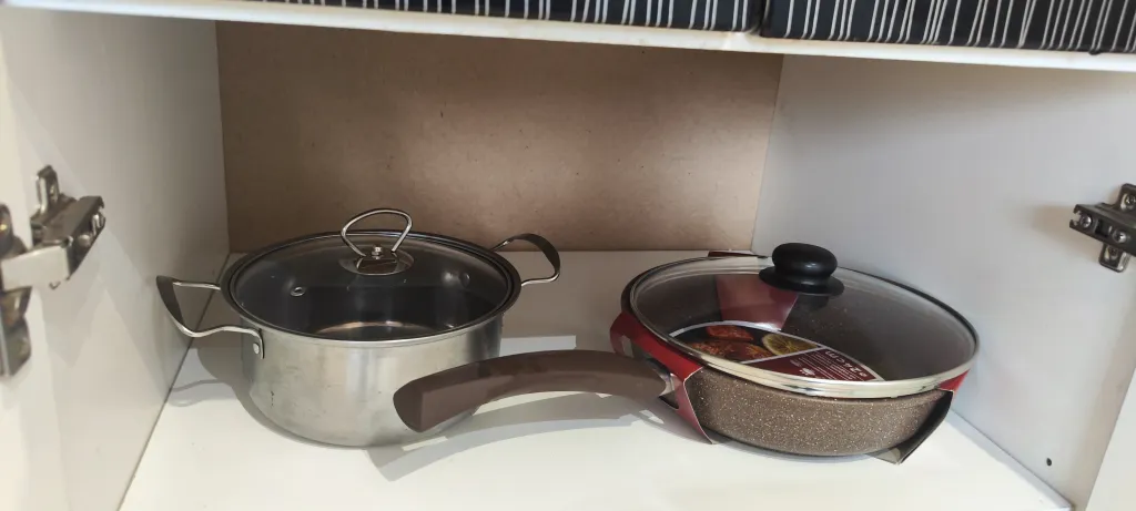 Евродвушка с камином, большой ванной и видом на пруд