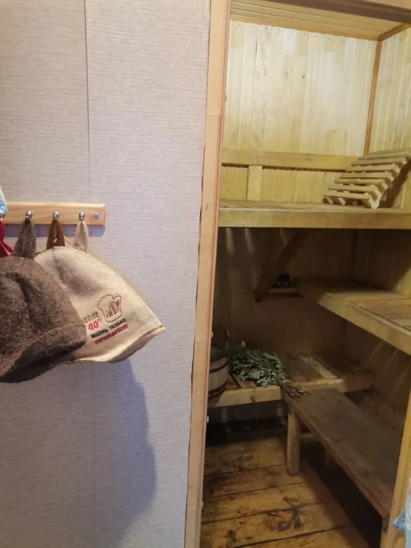 Коттедж Уютный Домик Пряник на берегу озера рядом с лесом — Сланцы