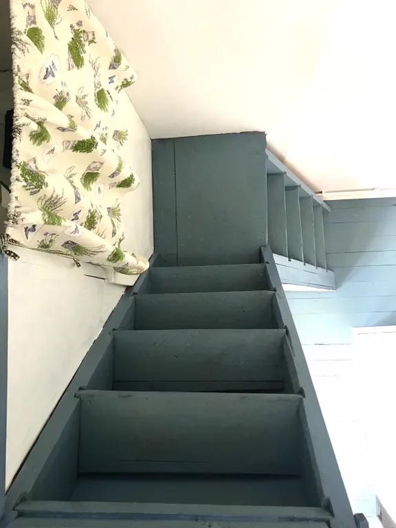 Уютный дачный домик в красивом уголке природы