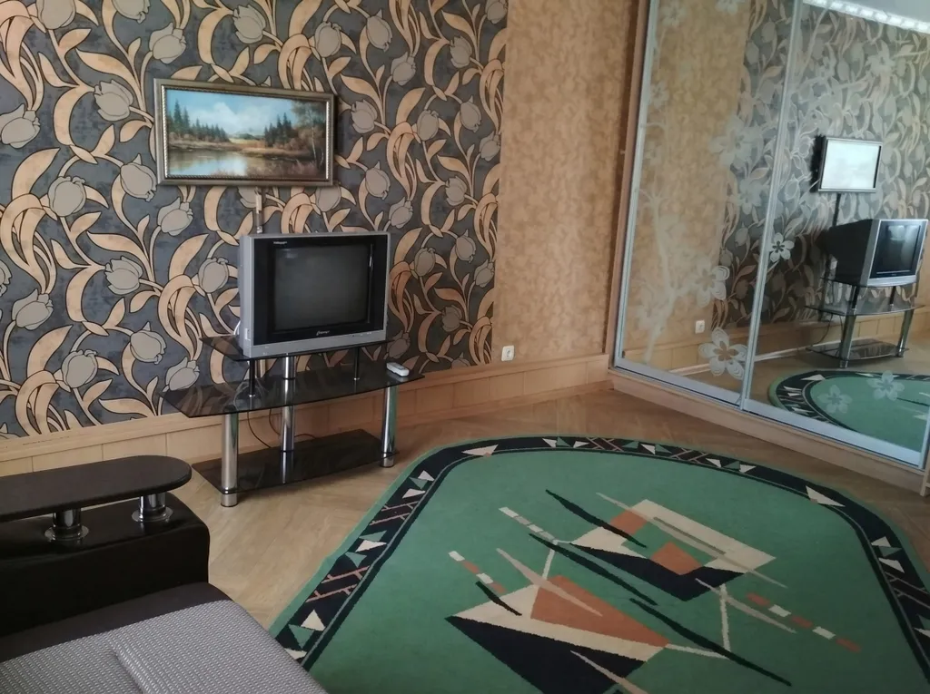 Квартира 2-комнатная Квартира — Евпатория