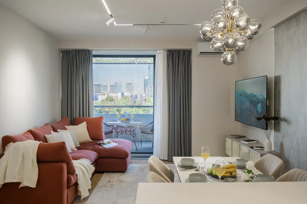 Стильные апартаменты с шикарным видом на город