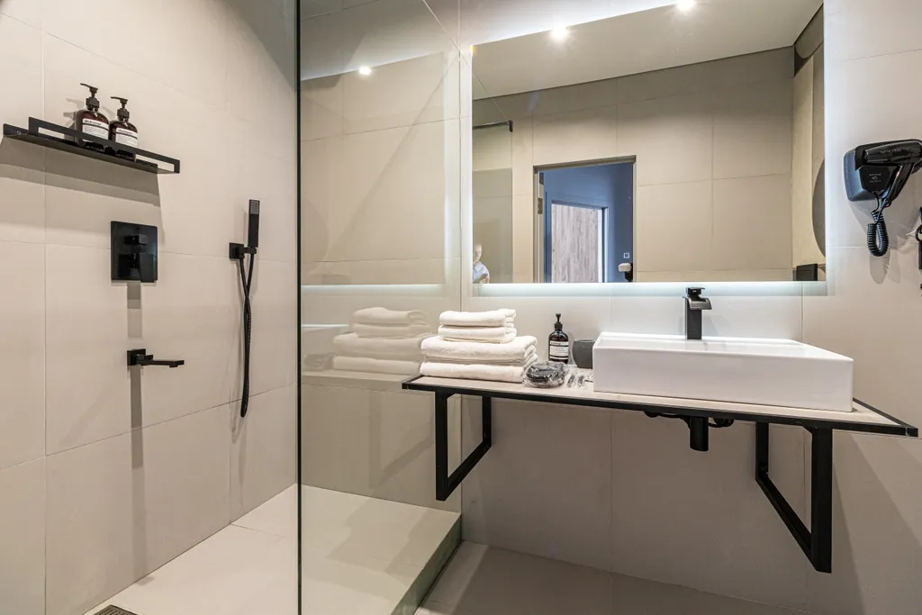 Квартира люкс в центре с панорамным видом кроватью king size и Алисой