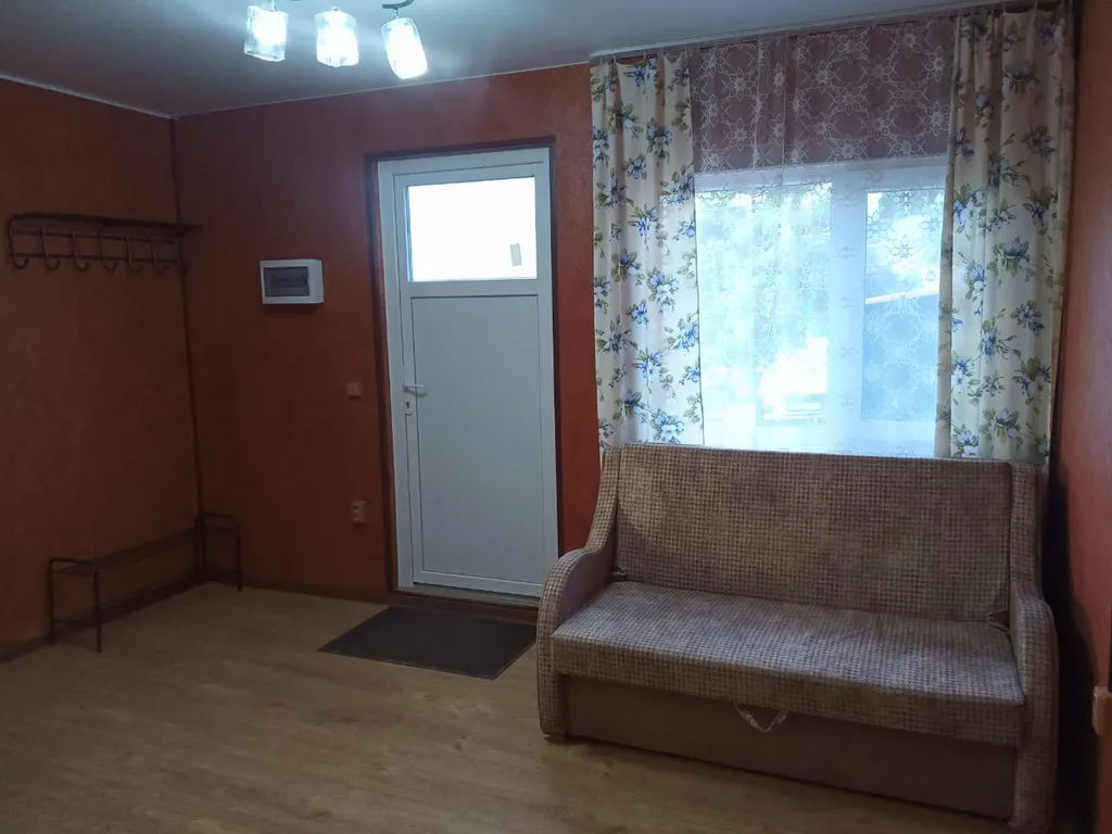 Дом с отдельной территорией