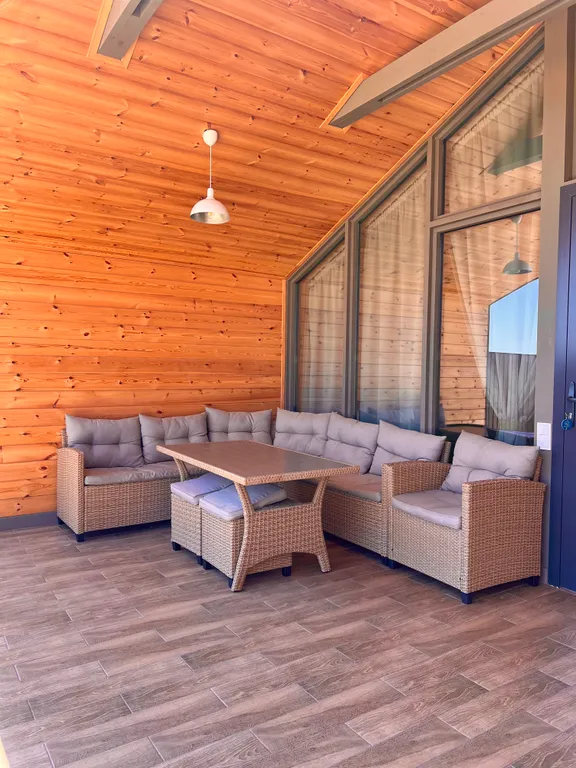 Просторный дом люкс у моря Акаро