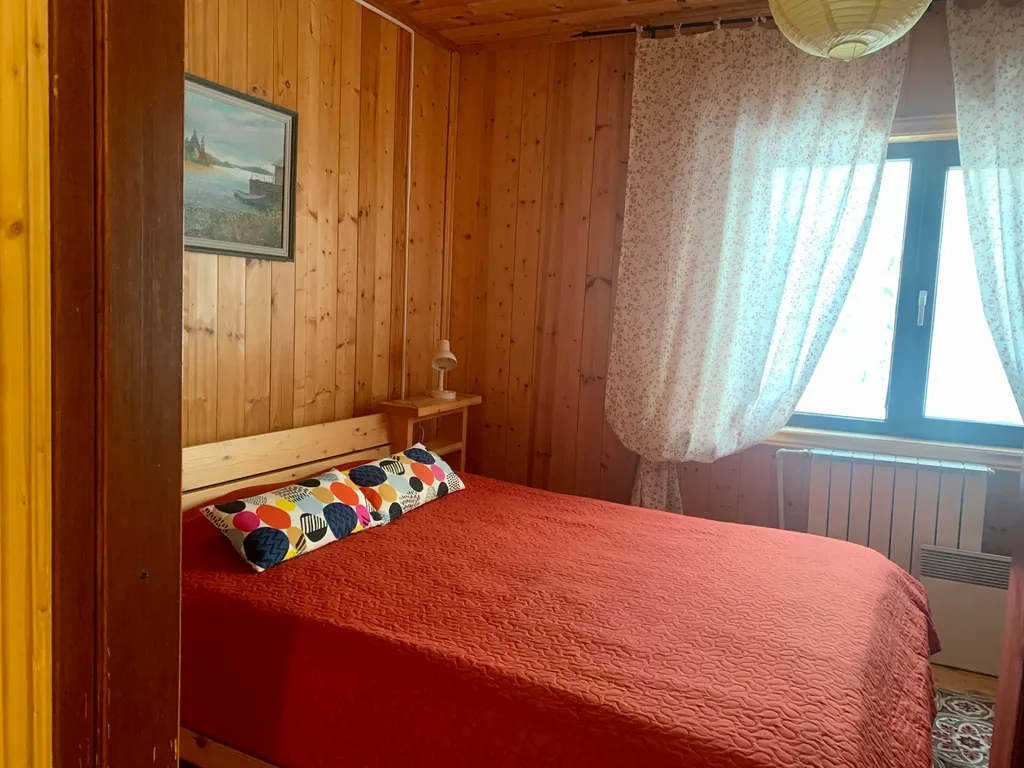 Коттедж Коттедж в Карелии с тремя спальнями — Нурмойла