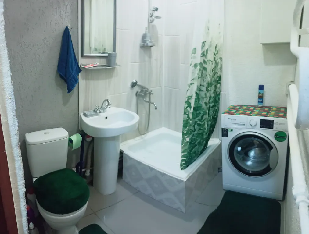 Небольшая и уютная квартира