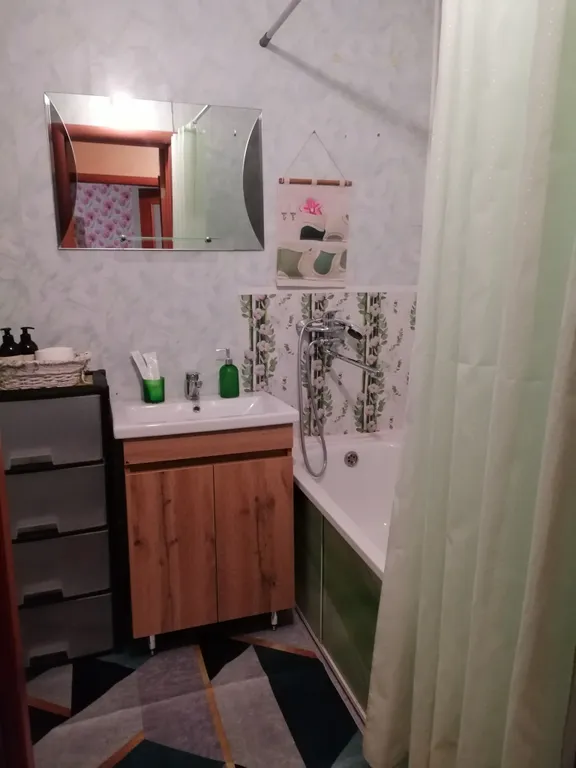 Апартаменты рядом с ТЦ Европа на Стаханова