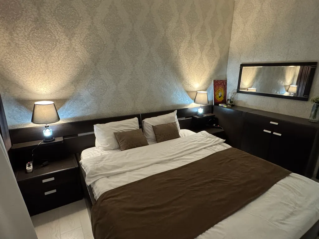 Квартира с панорамными окнами — аренда посуточно в Нижневартовск