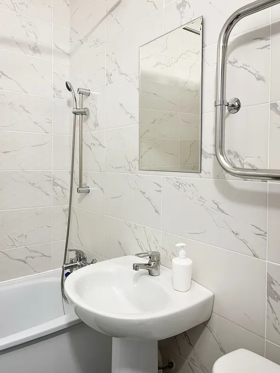 Квартира Квартира Уютная студия в спальном районе — Красноярск