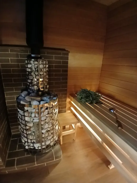 Дом и баня на дровах