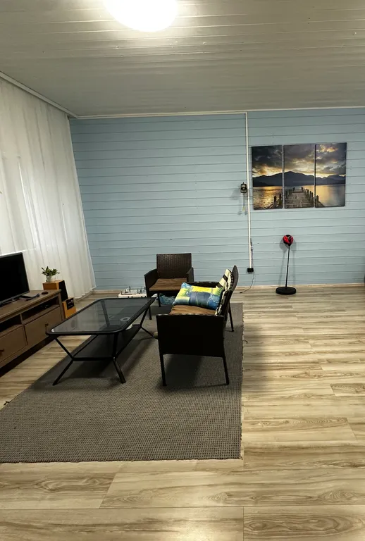 Коттедж с видом на Горьковское море