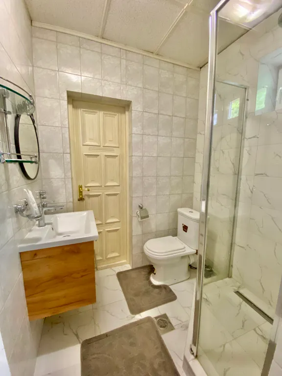 Просторный дом с видом на горы