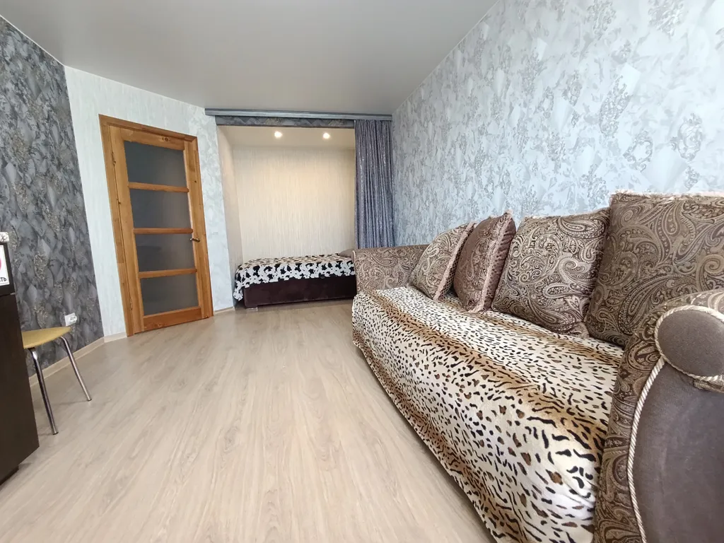 Евродвушка у вокзала