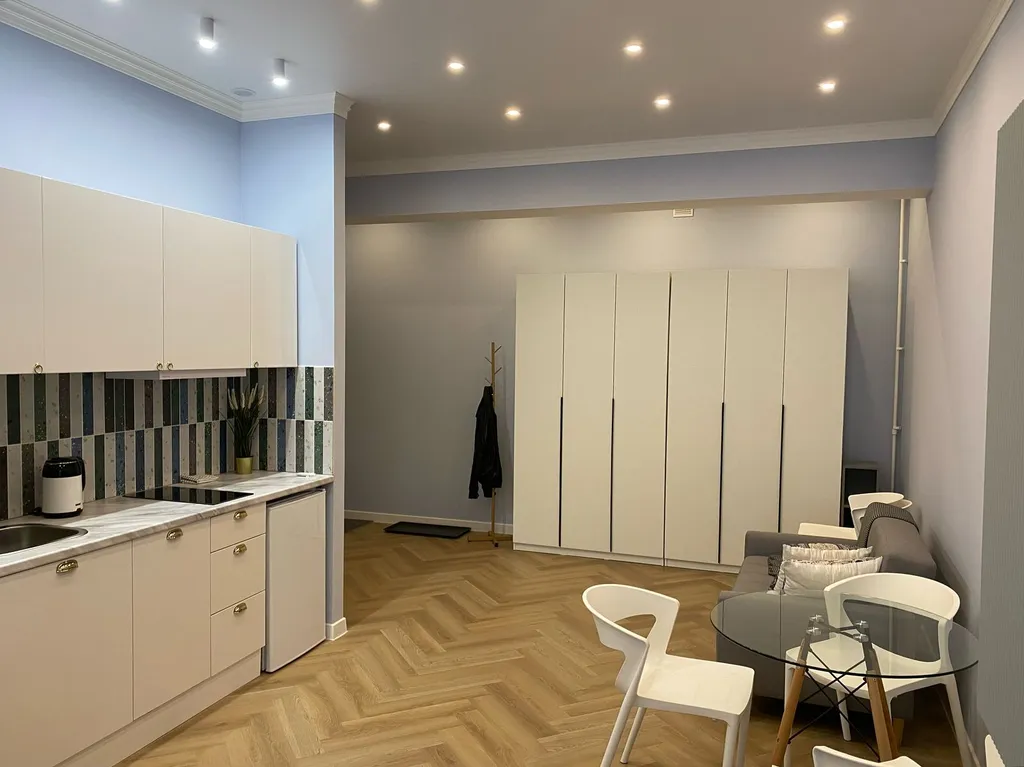 Stage & Stay Grand Studio Two