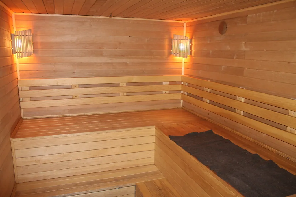 Гостевой дом Любятово в 3 километрах от центра, с баней на дровах