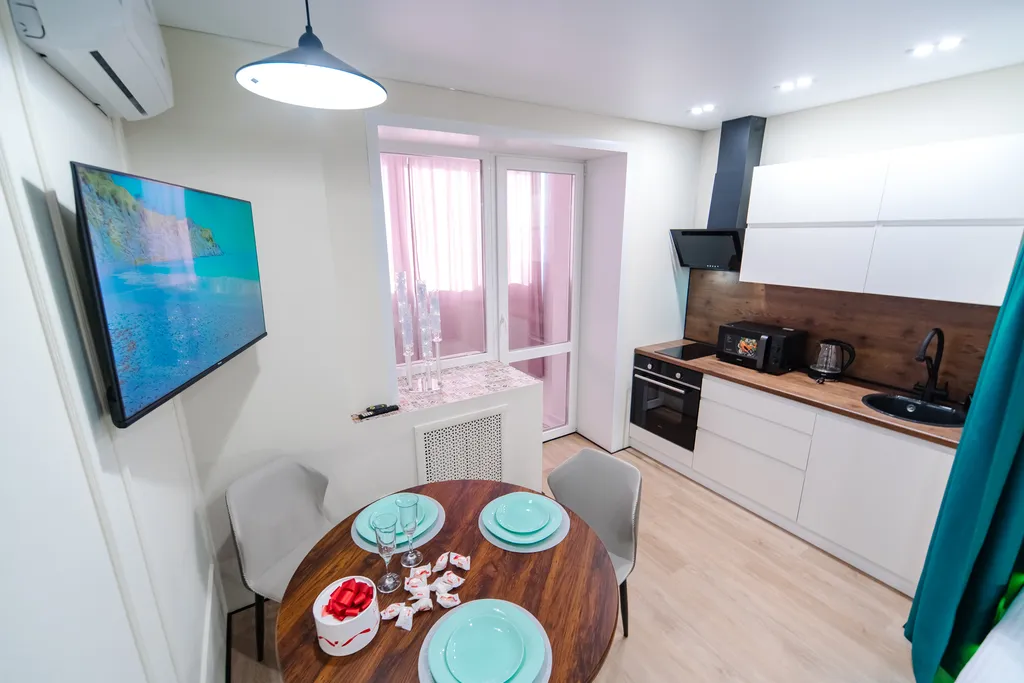 Чистая уютная студия в центре, заселение до 23-00