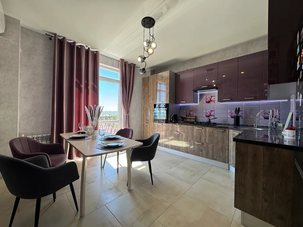 Квартира Однокомнатная квартира с наикрасивейшим видом на море — Геленджик