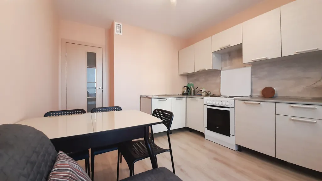 Квартира у метро Парнас