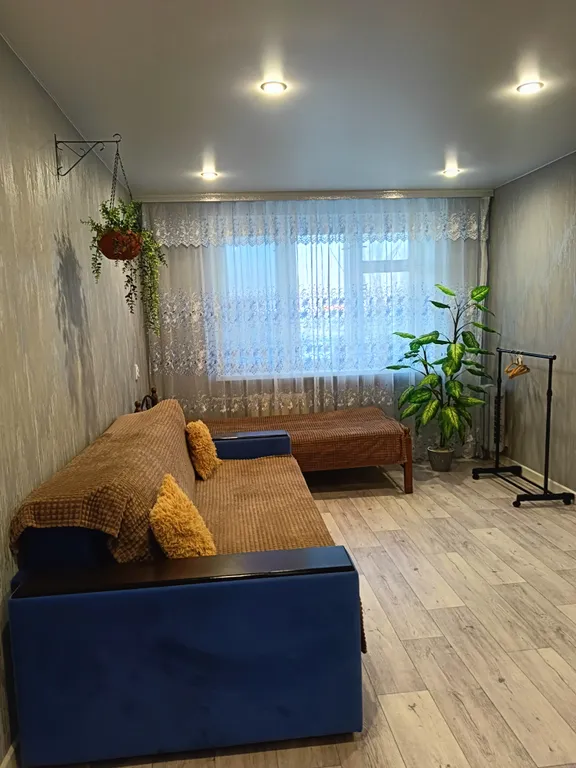 Уютная квартира в инфраструктурном центре города — аренда посуточно в Камышин