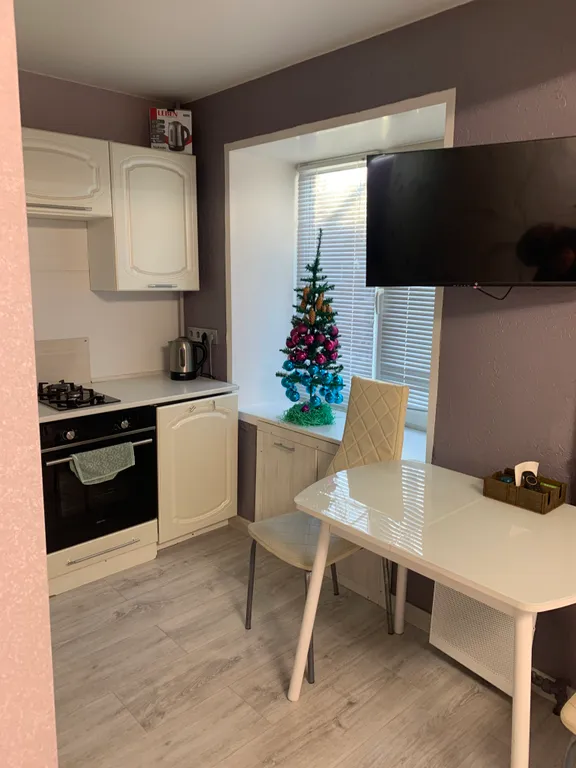 Уютная квартира рядом с сосновым бором Сила леса, парком, термами — аренда посуточно в Воткинск