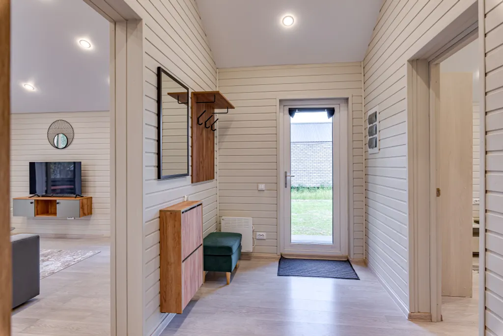 Альпийский - дом с костровой чашей и колонкой Алиса