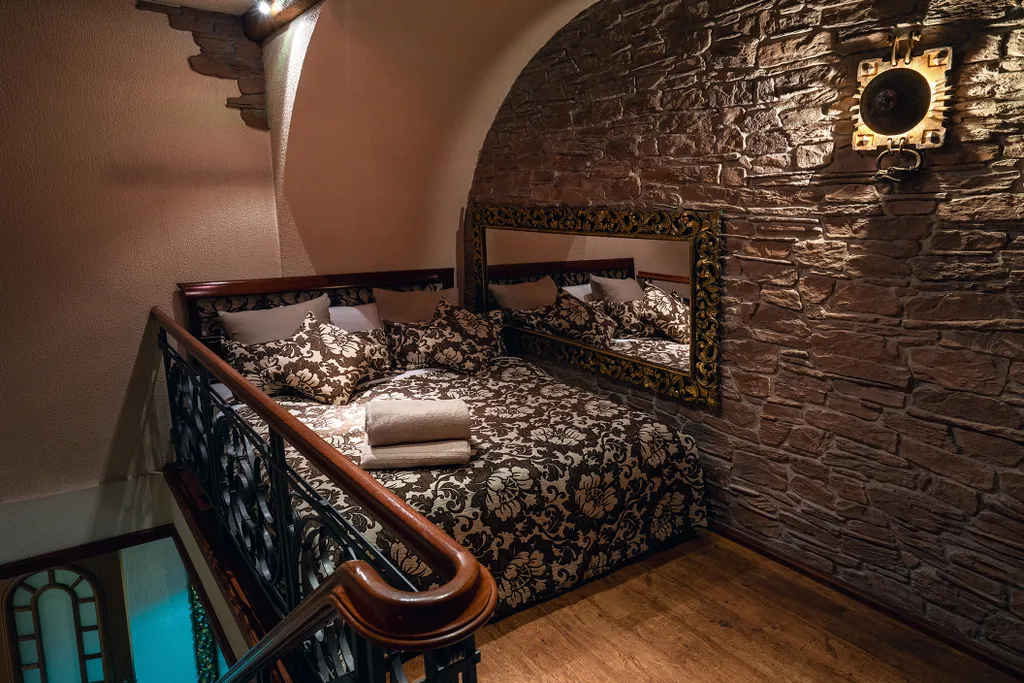 Премиальная двухуровневый номер со Спа зоной