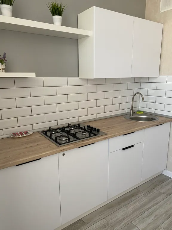 Красивая квартира на Российском