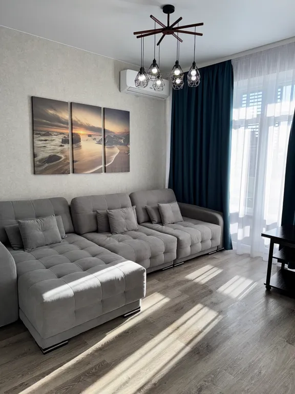 Апартаменты на первой линии с видом на море и горы