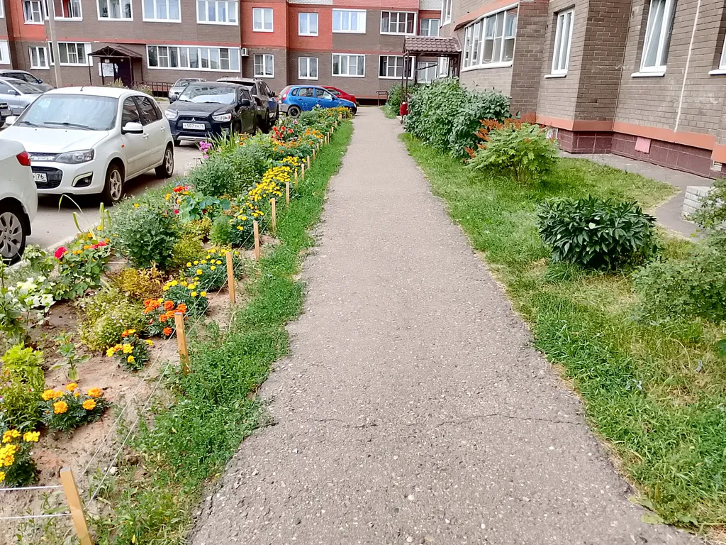 Просторная уютная квартира в спальном районе города