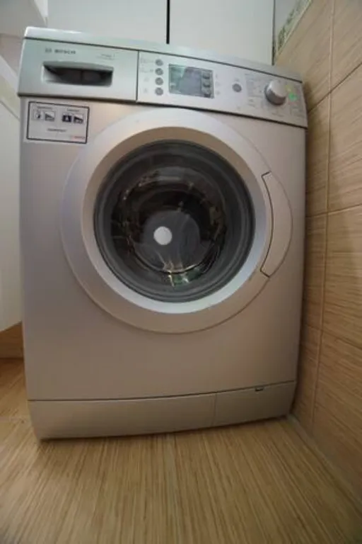 Квартира комфорт, бизнес класса возле метро Парнас