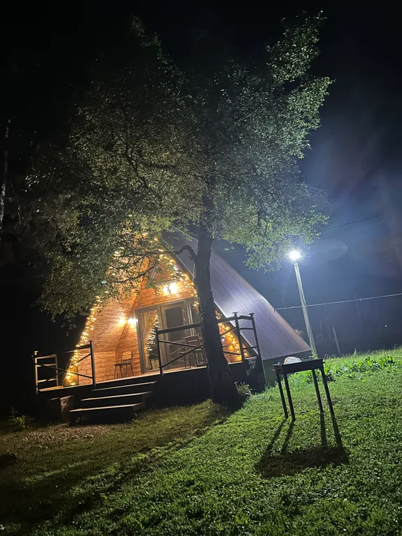 Коттедж Афрейм с видом на горы — Архыз