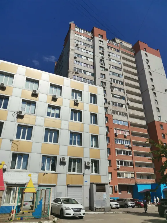 Солнечная квартира с видом на город