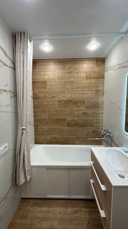 Уютная квартира рядом с Броско