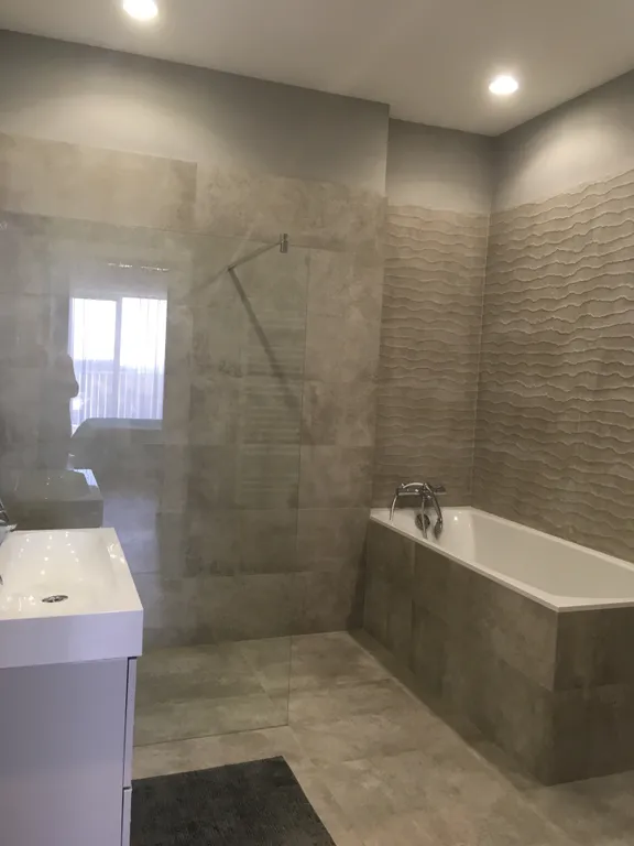 Актер гэлакси на первой береговой