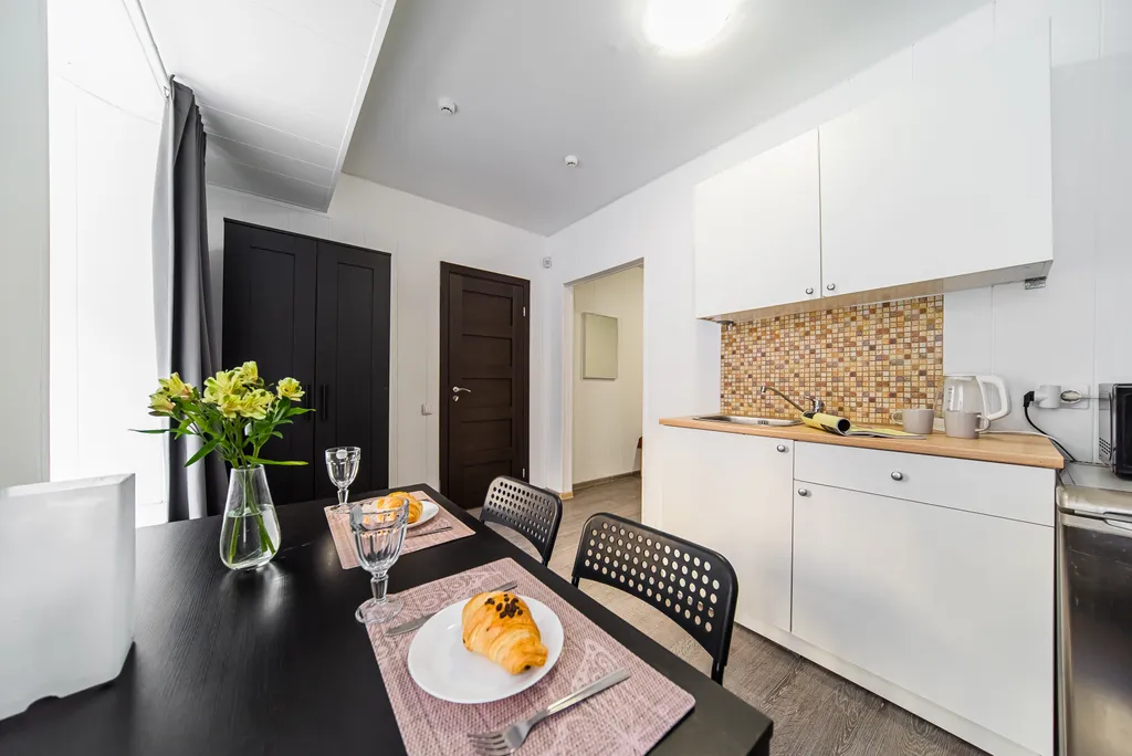 Трёхместная студия у Невской ратуши