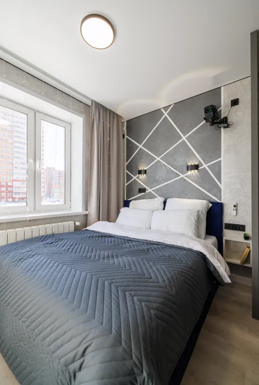 Уютная кино-студия с проектором