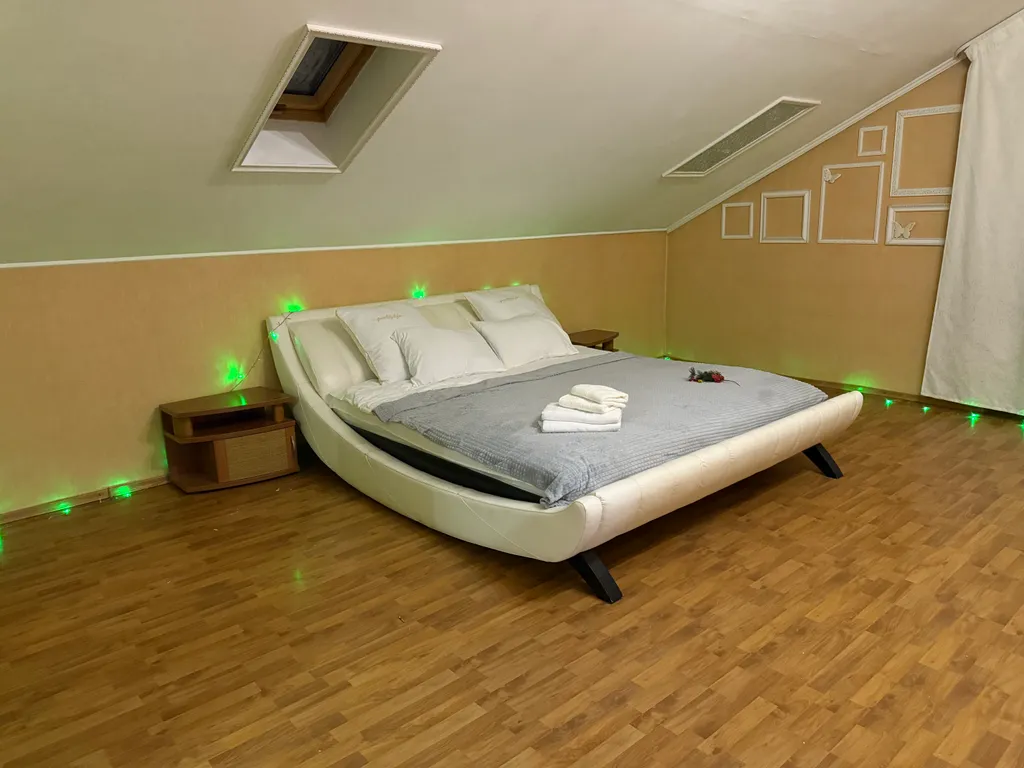 Kate Home Дом с бассейном