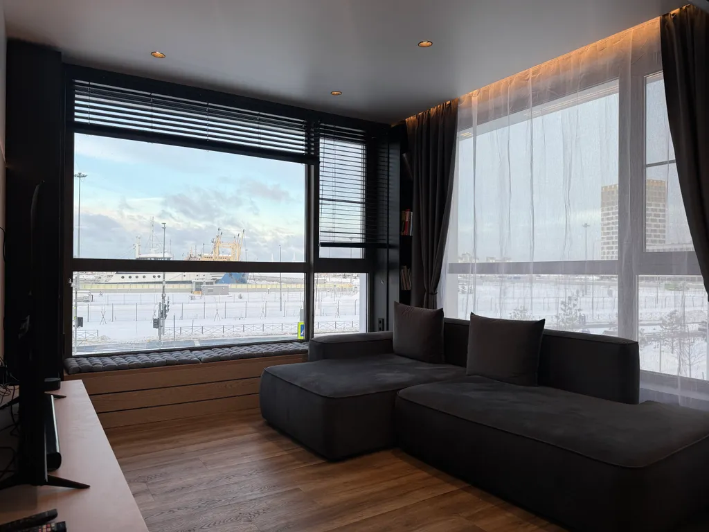 Премиальная дизайнерская квартира с панорамным видом на Финский залив