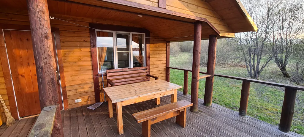 Дом на берегу озера Вселуг